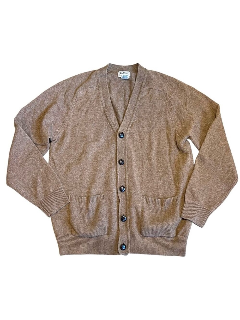 L.L. Bean Women’s Sz M Tan Lambswool Cardigan Sweater V-Neck Pockets Khaki